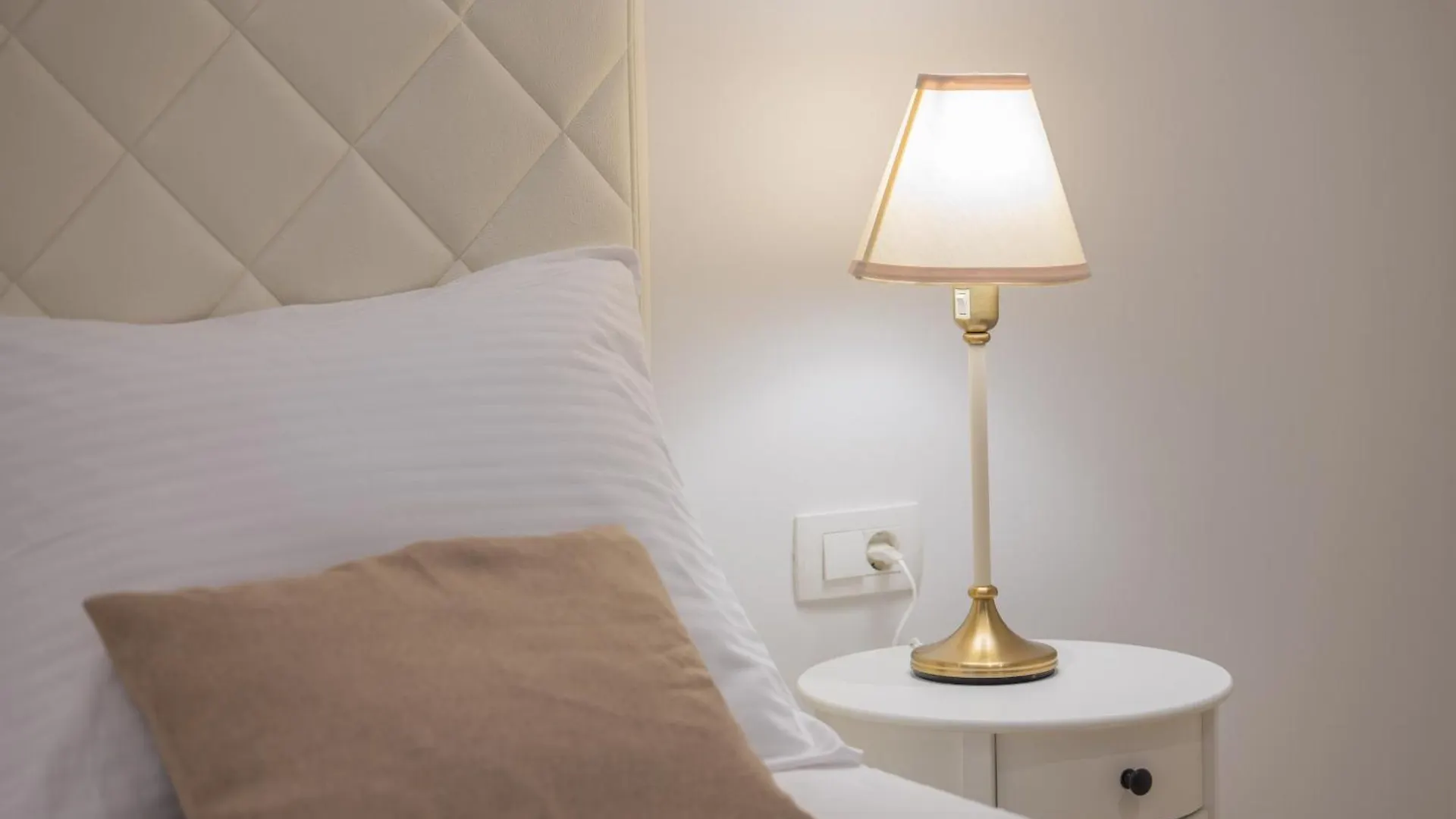 Best Location Beach Split Bed & Breakfast